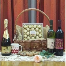 Valentine's Day Basket Deluxe - FOR HER